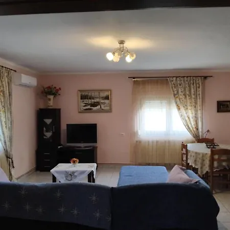 Large Garden Family Paralia Katerinis