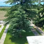 Large Garden Family Appartement *